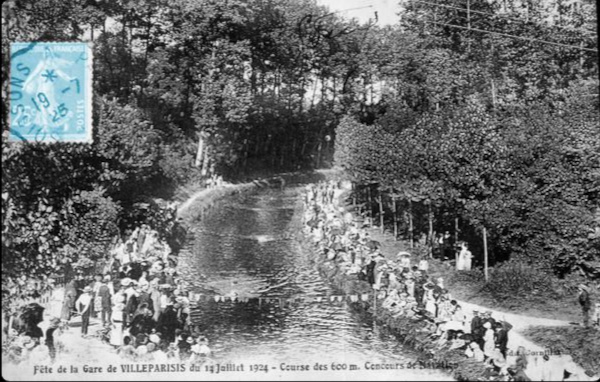 Fête de la Gare de VILLEPARISIS du 14 Juillet 1924 - Course des 600 m. Concours de Natation